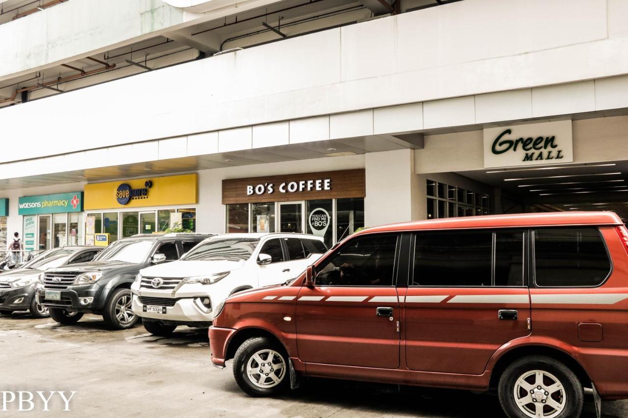 Stays At Green Residences 1 Studio Room Couples Bed With Complimentary Breakfast For 2 Manila Exterior foto